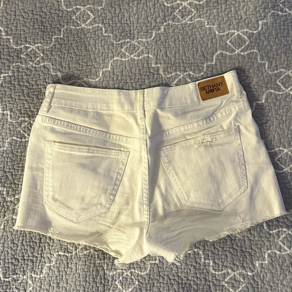 High waisted white shorts - Aeropostale/ Bethany Mota - Picture 2 of 5